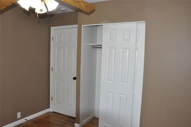 1208 38th Street SE, Cedar Rapids, IA 52403