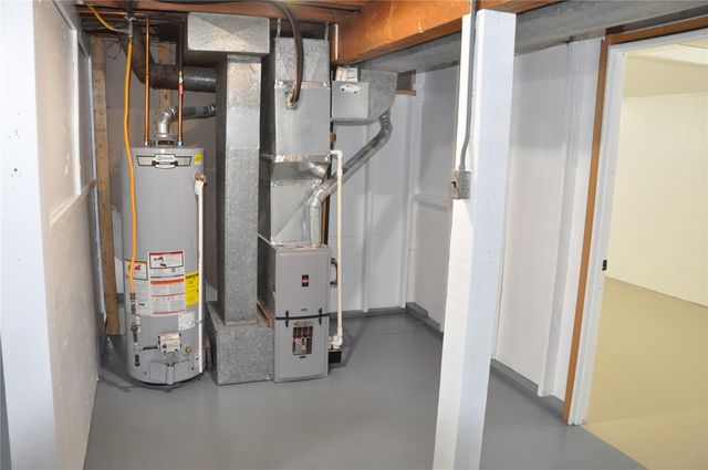 1208 38th Street SE, Cedar Rapids, IA 52403