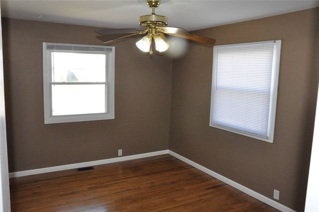 1208 38th Street SE, Cedar Rapids, IA 52403