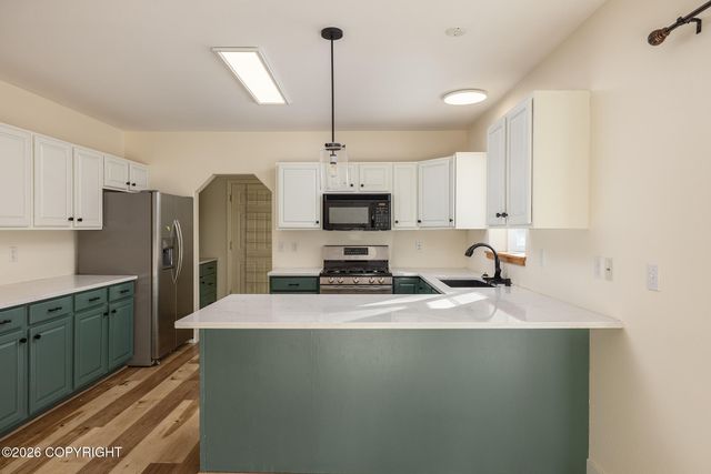 6420 W Commadore Lane, Wasilla, AK 99623