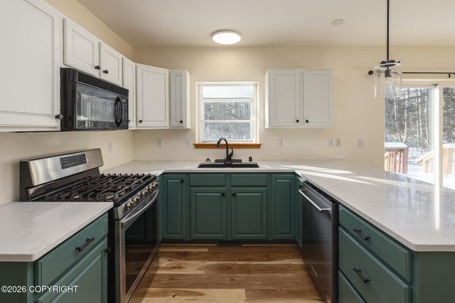 6420 W Commadore Lane, Wasilla, AK 99623