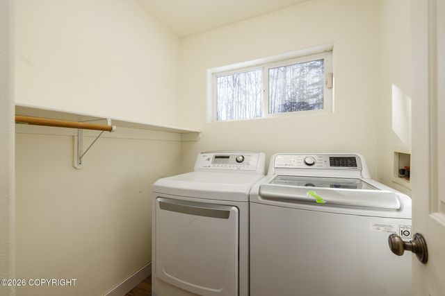 6420 W Commadore Lane, Wasilla, AK 99623