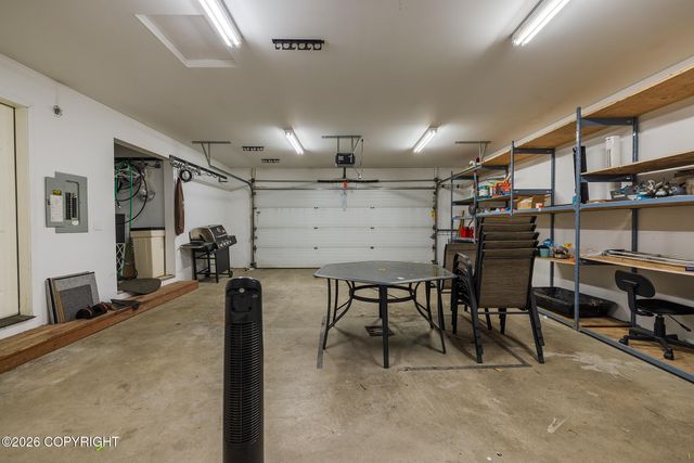 6420 W Commadore Lane, Wasilla, AK 99623