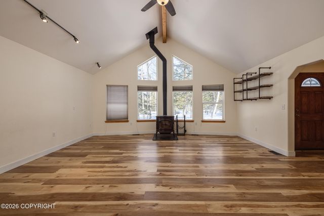 6420 W Commadore Lane, Wasilla, AK 99623