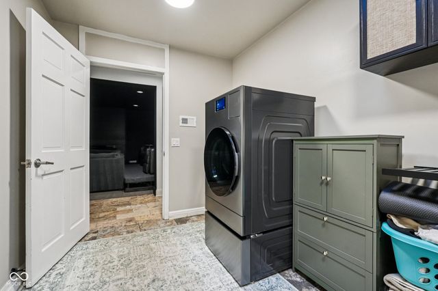 6164 Afton Crest, Indianapolis, IN 46220