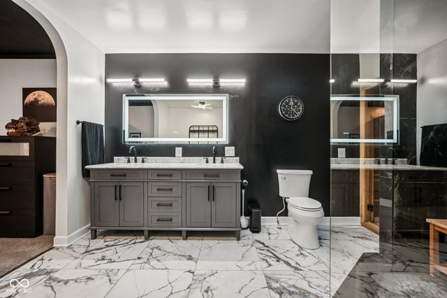 6164 Afton Crest, Indianapolis, IN 46220