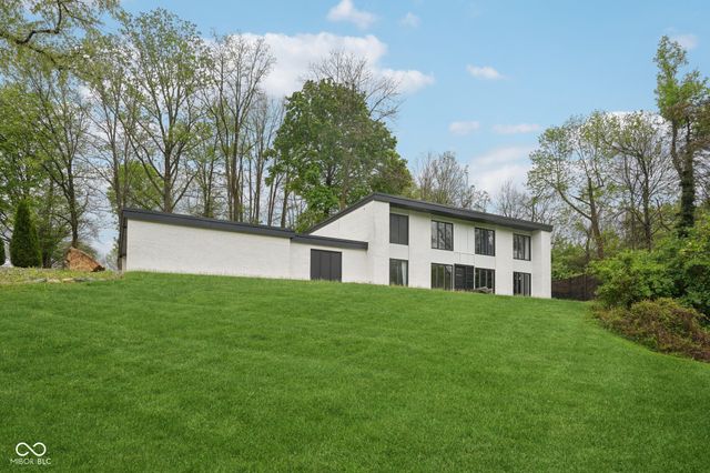 6164 Afton Crest, Indianapolis, IN 46220