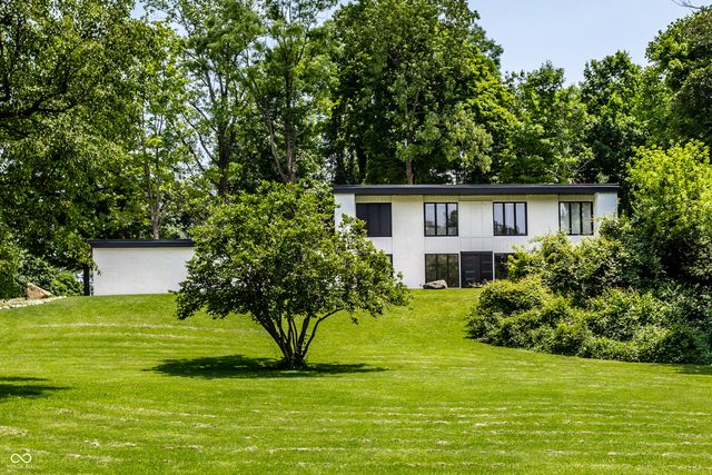 6164 Afton Crest, Indianapolis, IN 46220