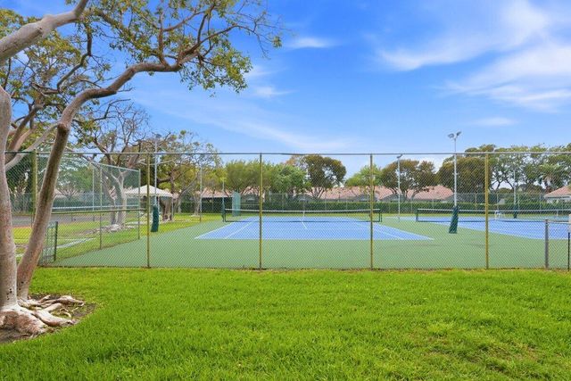 5340 NW 2nd Avenue 326, Boca Raton, FL 33487