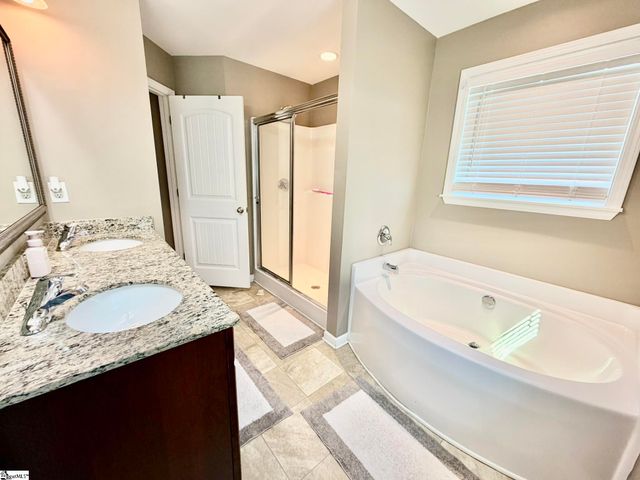 12 Babbling Creek Court, Fountain Inn, SC 29644