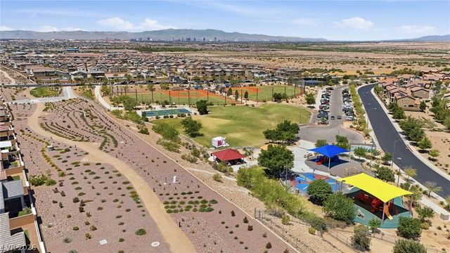 219 Vanhoy Avenue, Henderson, NV 89011