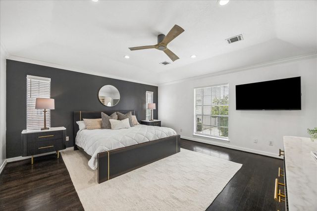 1616 Sandman Street, Houston, TX 77007