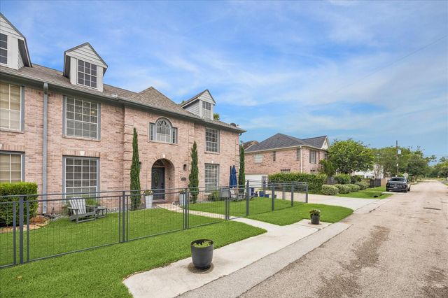 1616 Sandman Street, Houston, TX 77007