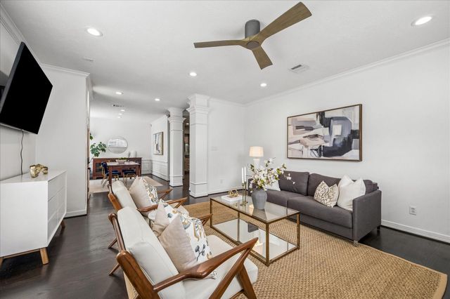 1616 Sandman Street, Houston, TX 77007
