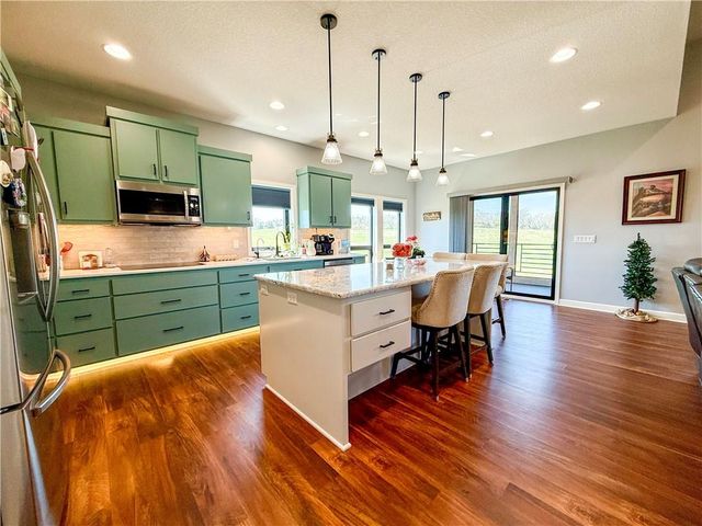 22777 219th Street, Leavenworth, KS 66048