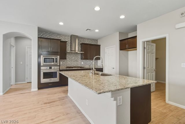 5888 Temple Ridge Court, Las Vegas, NV 89149