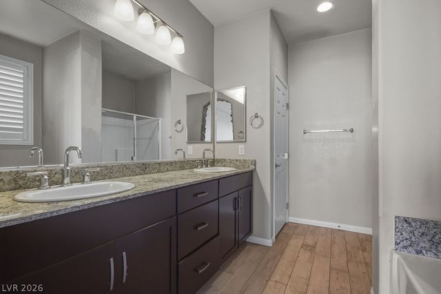 5888 Temple Ridge Court, Las Vegas, NV 89149