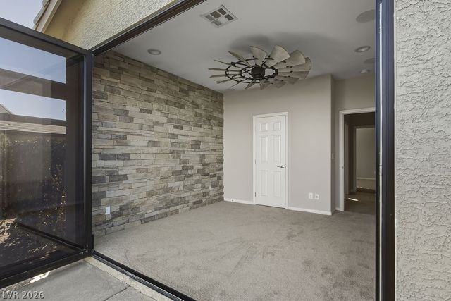 5888 Temple Ridge Court, Las Vegas, NV 89149