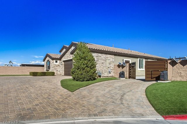 5888 Temple Ridge Court, Las Vegas, NV 89149