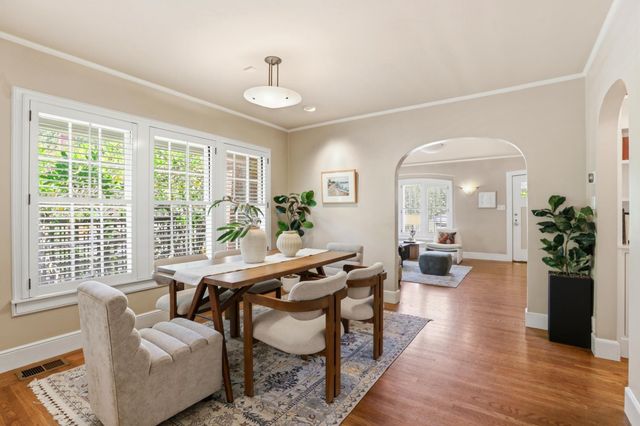 2700 Castro Way, Sacramento, CA 95818