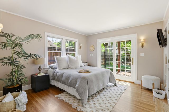 2700 Castro Way, Sacramento, CA 95818