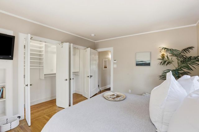 2700 Castro Way, Sacramento, CA 95818