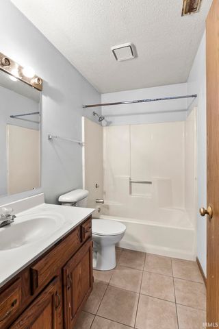 1204 Normandale Drive, Fort Wayne, IN 46808