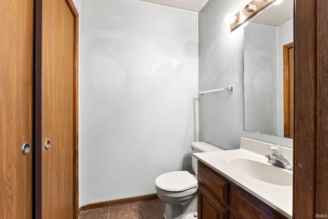 1204 Normandale Drive, Fort Wayne, IN 46808