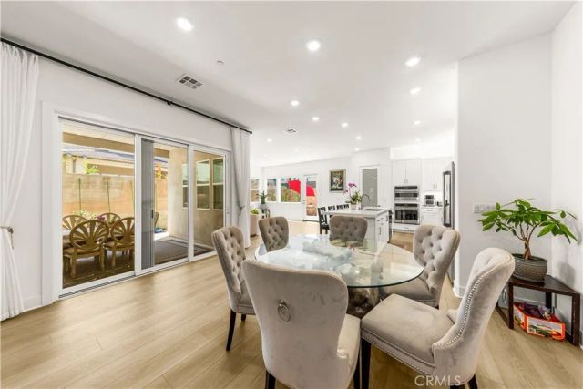 405 Clipper, Irvine, CA 92618