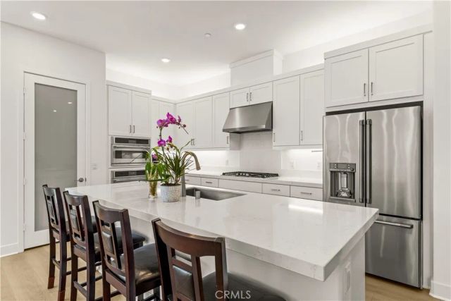 405 Clipper, Irvine, CA 92618