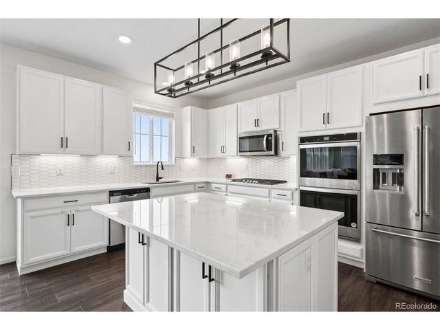 15384 Krameria Ct, Thornton, CO 80602