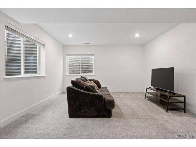 15384 Krameria Ct, Thornton, CO 80602