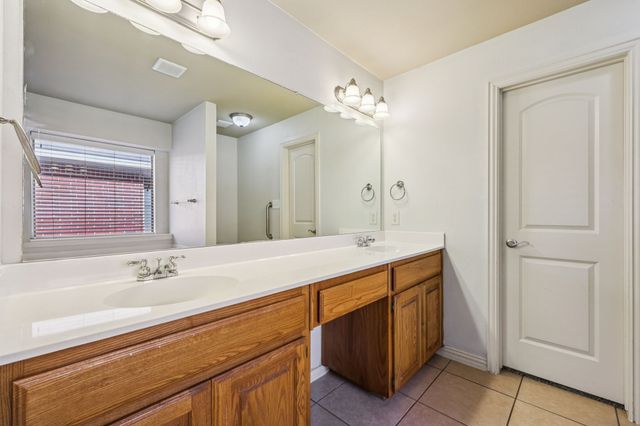 2210 Lakeridge Lane, Wylie, TX 75098