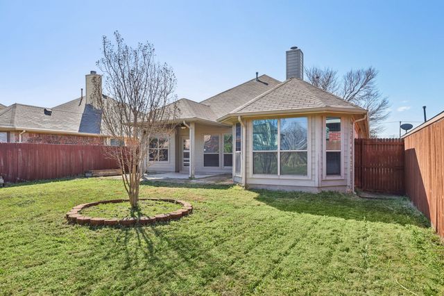 2210 Lakeridge Lane, Wylie, TX 75098