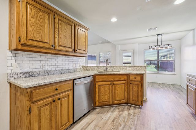 2210 Lakeridge Lane, Wylie, TX 75098