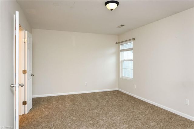 2674 Hartfield Commons Lane, Winston-salem, NC 27103