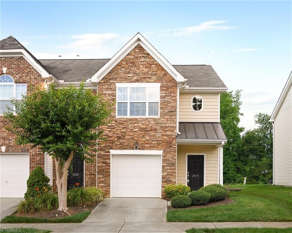 2674 Hartfield Commons Lane, Winston-salem, NC 27103