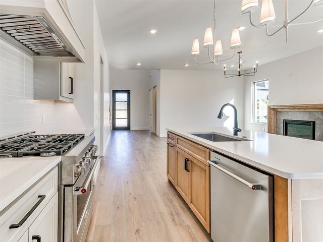 2333 Amante Court, Edmond, OK 73034