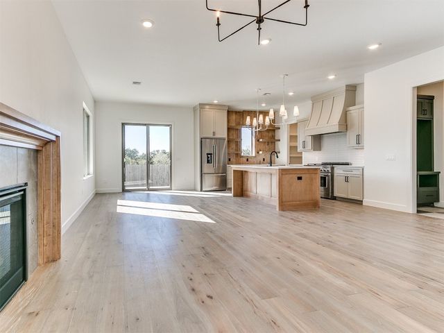 2333 Amante Court, Edmond, OK 73034