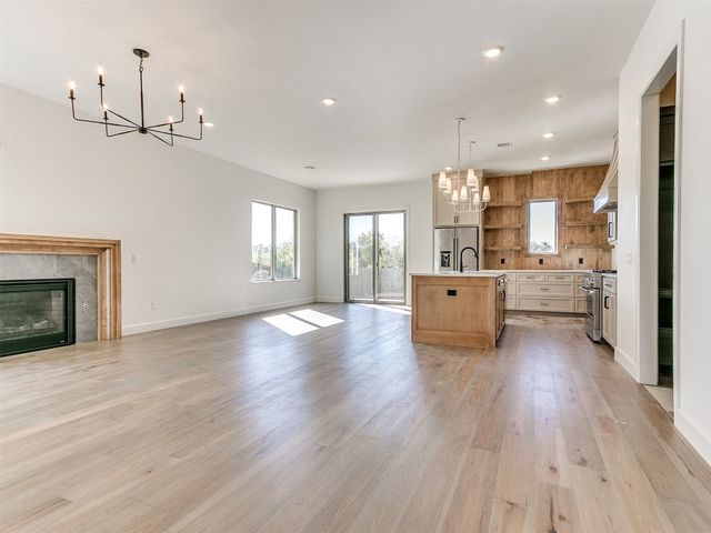 2333 Amante Court, Edmond, OK 73034