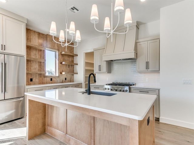 2333 Amante Court, Edmond, OK 73034