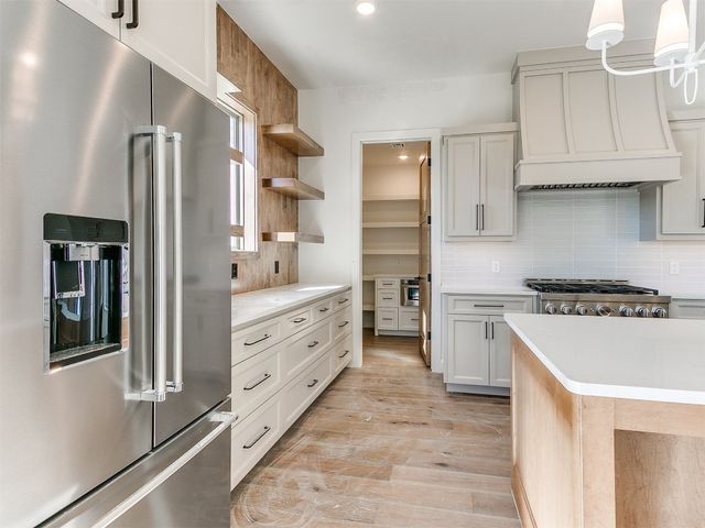2333 Amante Court, Edmond, OK 73034