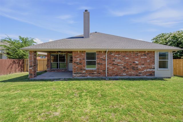 2024 Preston Trail, Forney, TX 75126