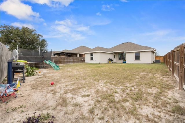 621 W Stevenson Avenue, Alton, TX 78573