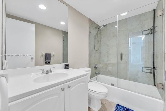 3801 S Ocean Dr 7V, Hollywood, FL 33019