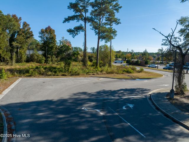 3735 Carolina Beach Road, Wilmington, NC 28412