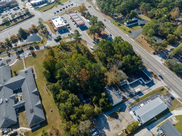 3735 Carolina Beach Road, Wilmington, NC 28412