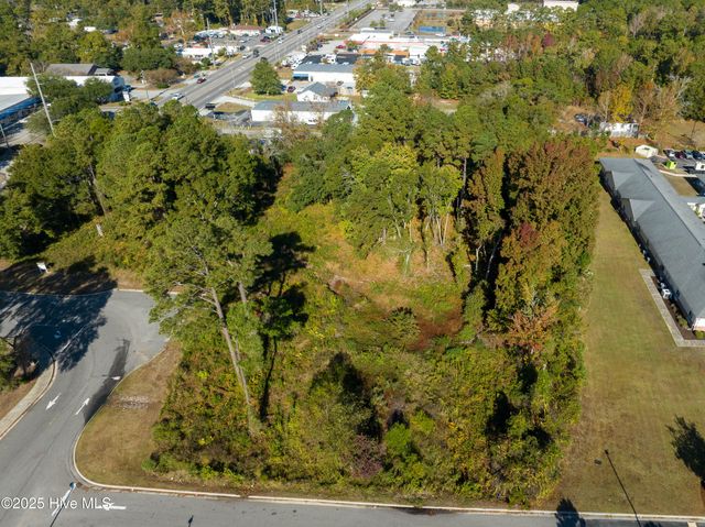 3735 Carolina Beach Road, Wilmington, NC 28412