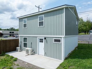 11 N 13th Street, Van Buren, AR 72956