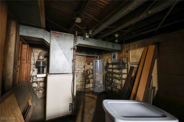 1126 18th Street NE, Canton, OH 44705